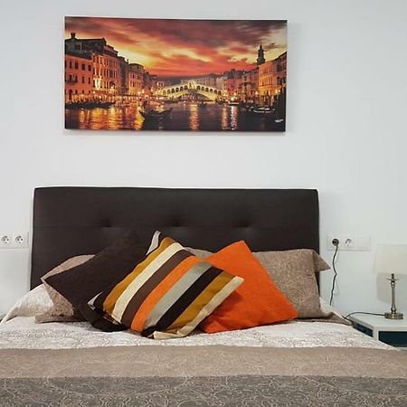 Apartamento Silvia Torremolinos Esterno foto